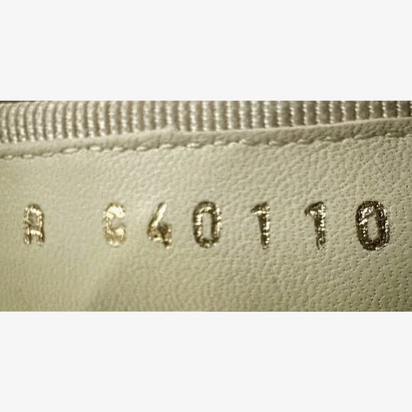 Chanel Off-White Black Toe Ballet Flat - Picture 5 of 9